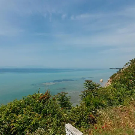 Lofos In Vergia Halkidiki سوزوبولي